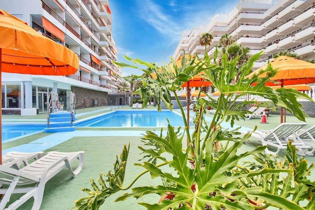 Alexander Apartment Playa De Las Americas Exterior foto